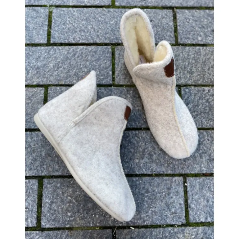 Bella Moda V23250 hjemmesko i creme med 100% uldfoer