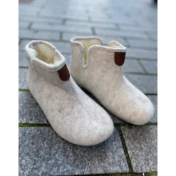 Bella Moda V23260 hjemmesko i creme med uldfoer