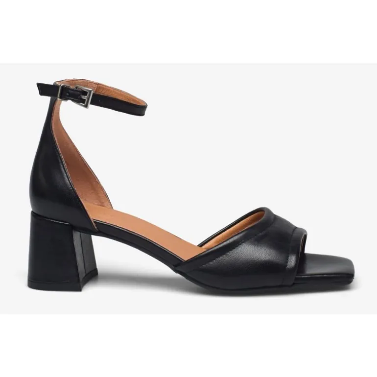 Billi Bi A2051 sandal i sort skind