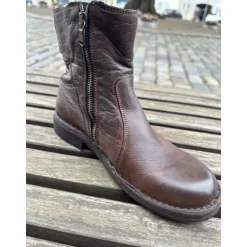 Bubetti 9534 støvle i vasket skind i hasselnød