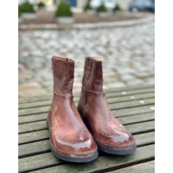 Bubetti 10102 støvle i vasket vegetabilsk garvet skind