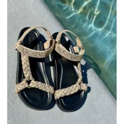 Copenhagen Shoes Beach Gold