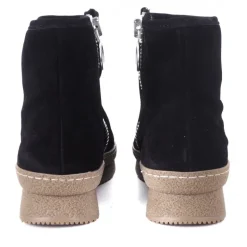 Pavement Nora vinterstøvle i sort ruskind med uldfoer