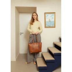 RE:DESIGNED Taske Malou Big Walnut