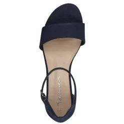 Tamaris 28201 sandal i blå tekstil med lille hæl