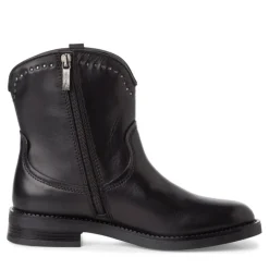 Tamaris 25003 støvle i sort skind med nitter