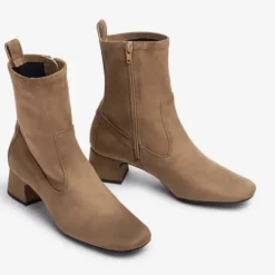 Unisa LEMICO støvle i cognac ruskind med lille hæl