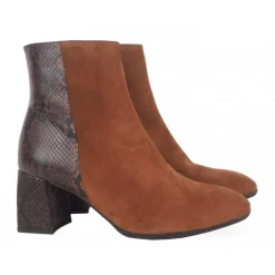 Wonders 7704 cognac farvet ruskinds støvle med slangeskindspræget læder